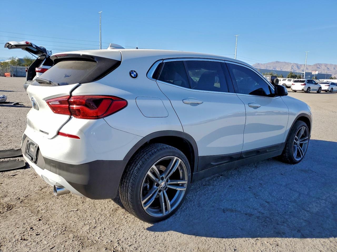 2018 BMW X2 xDrive28I - Фото 3