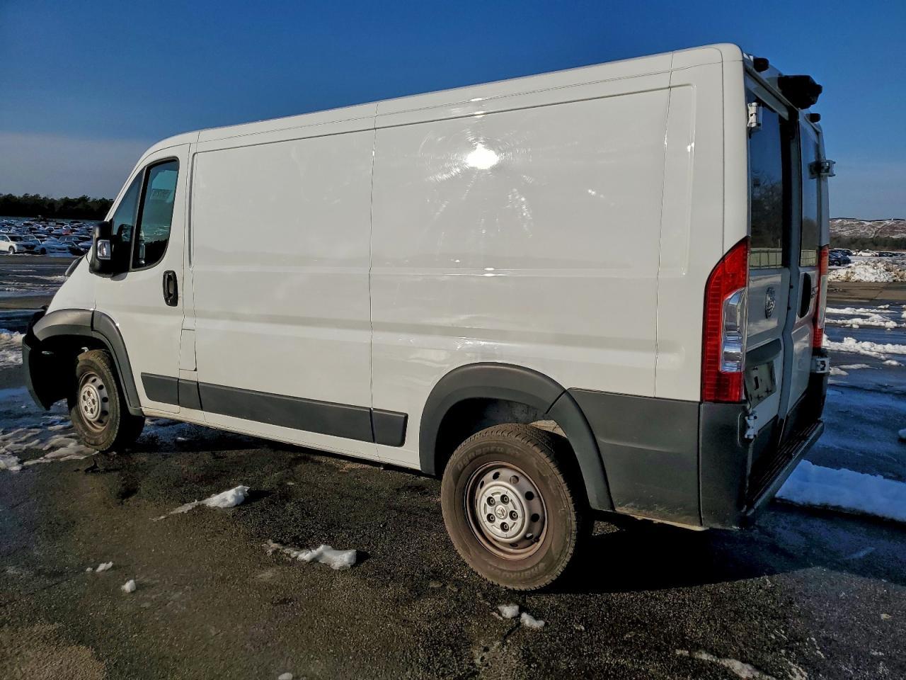 2023 Ram Promaster 2500 Delivery Van - Image 2