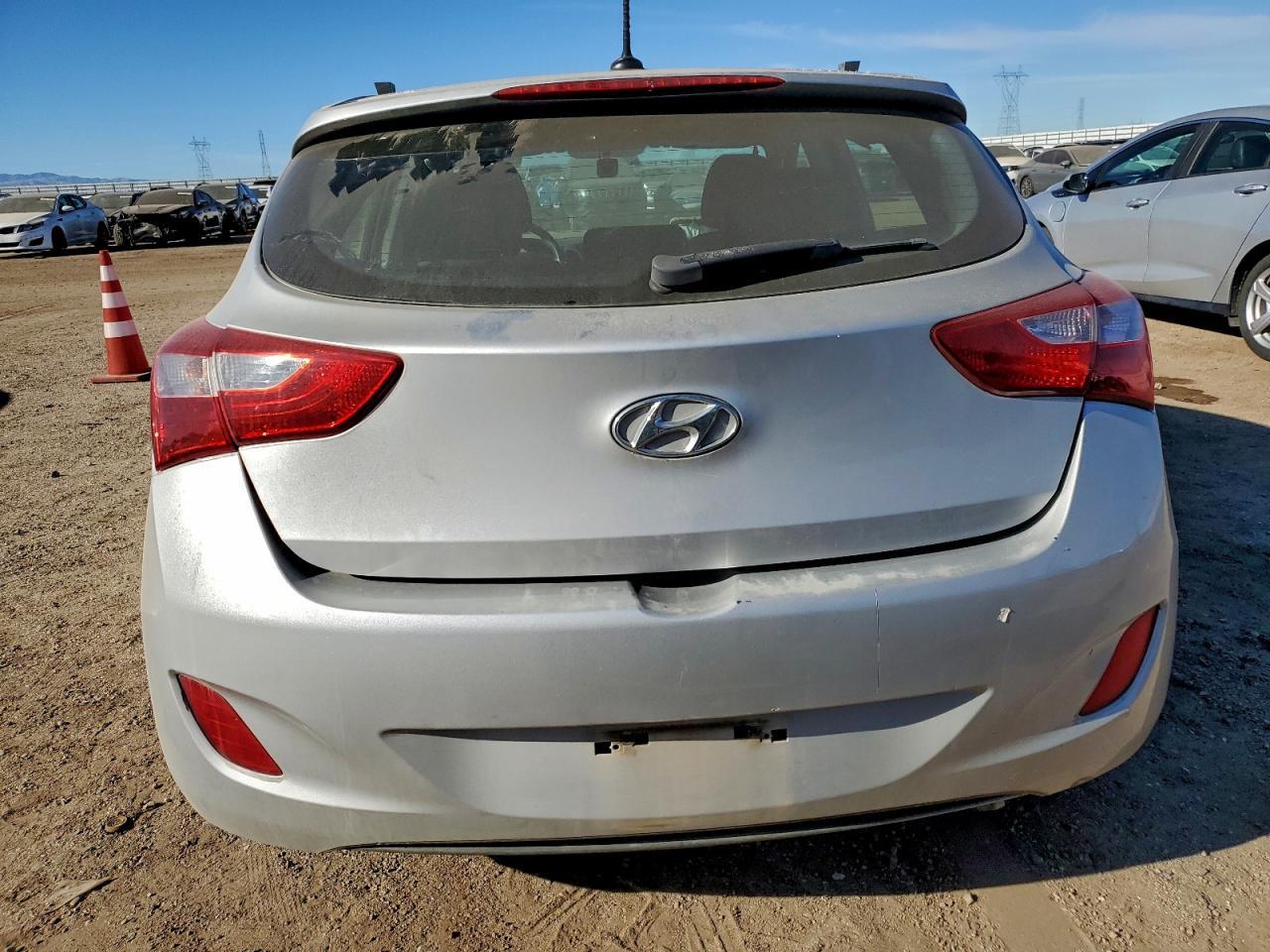 2016 Hyundai Elantra Gt - Image 6
