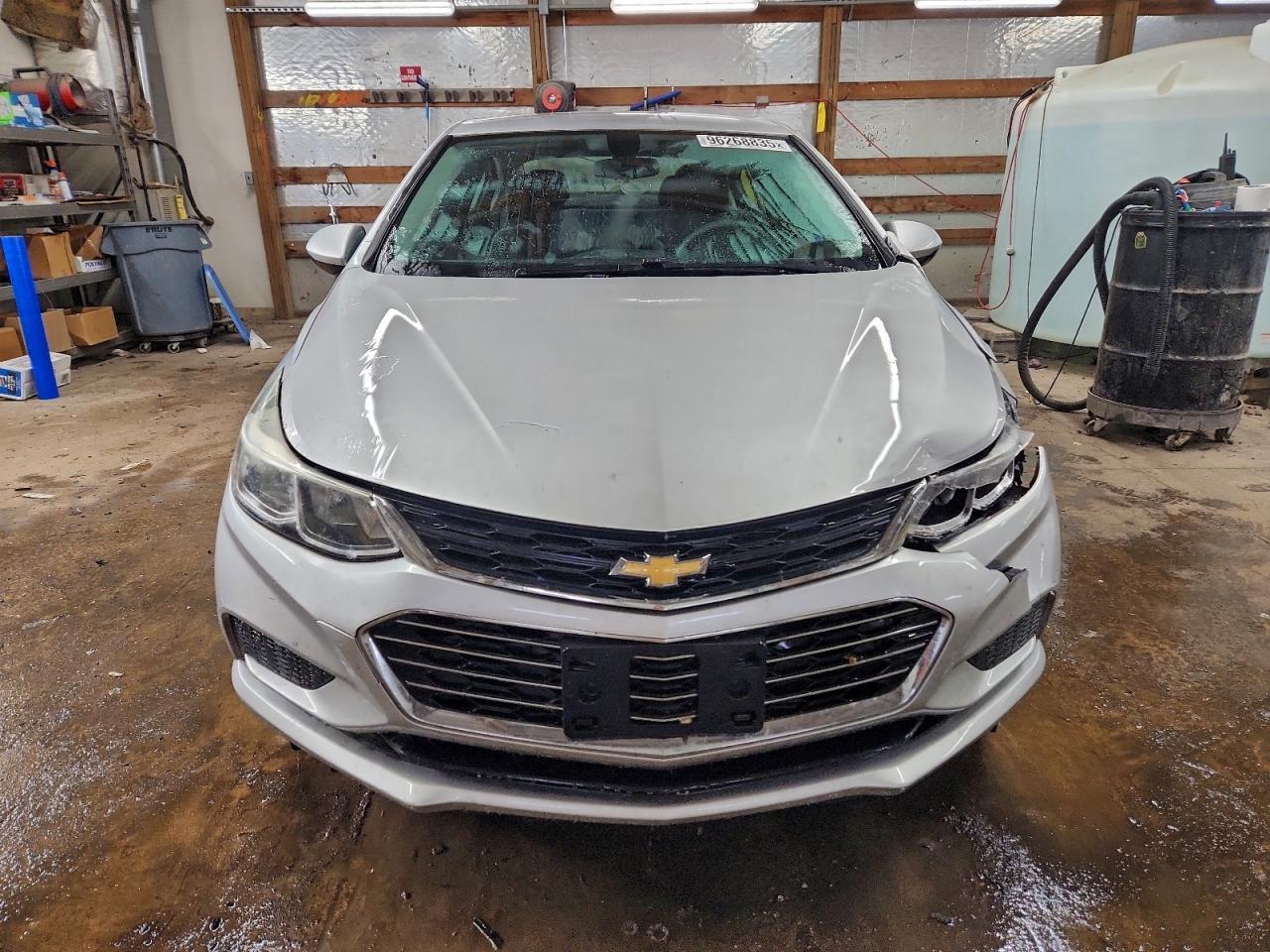 2017 Chevrolet Cruze Ls - Image 5