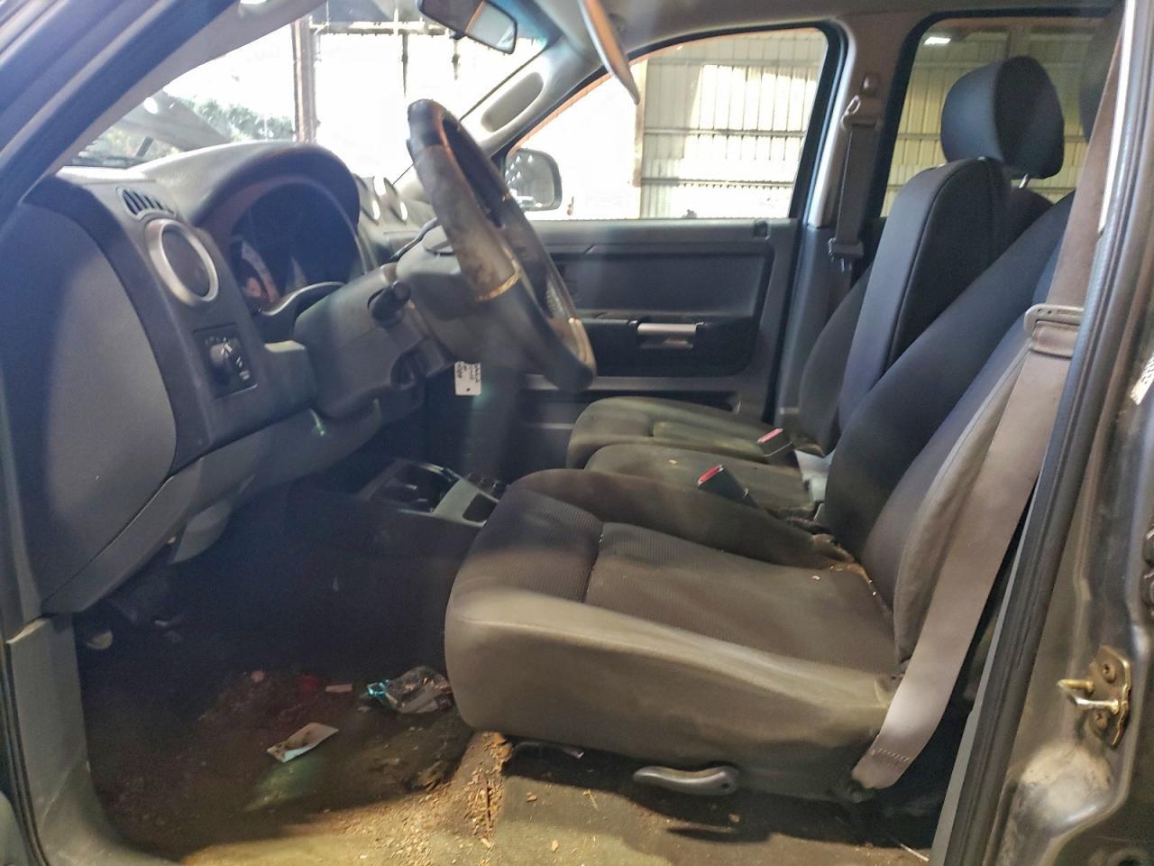 2006 Mitsubishi Raider Durocross - Фото 7