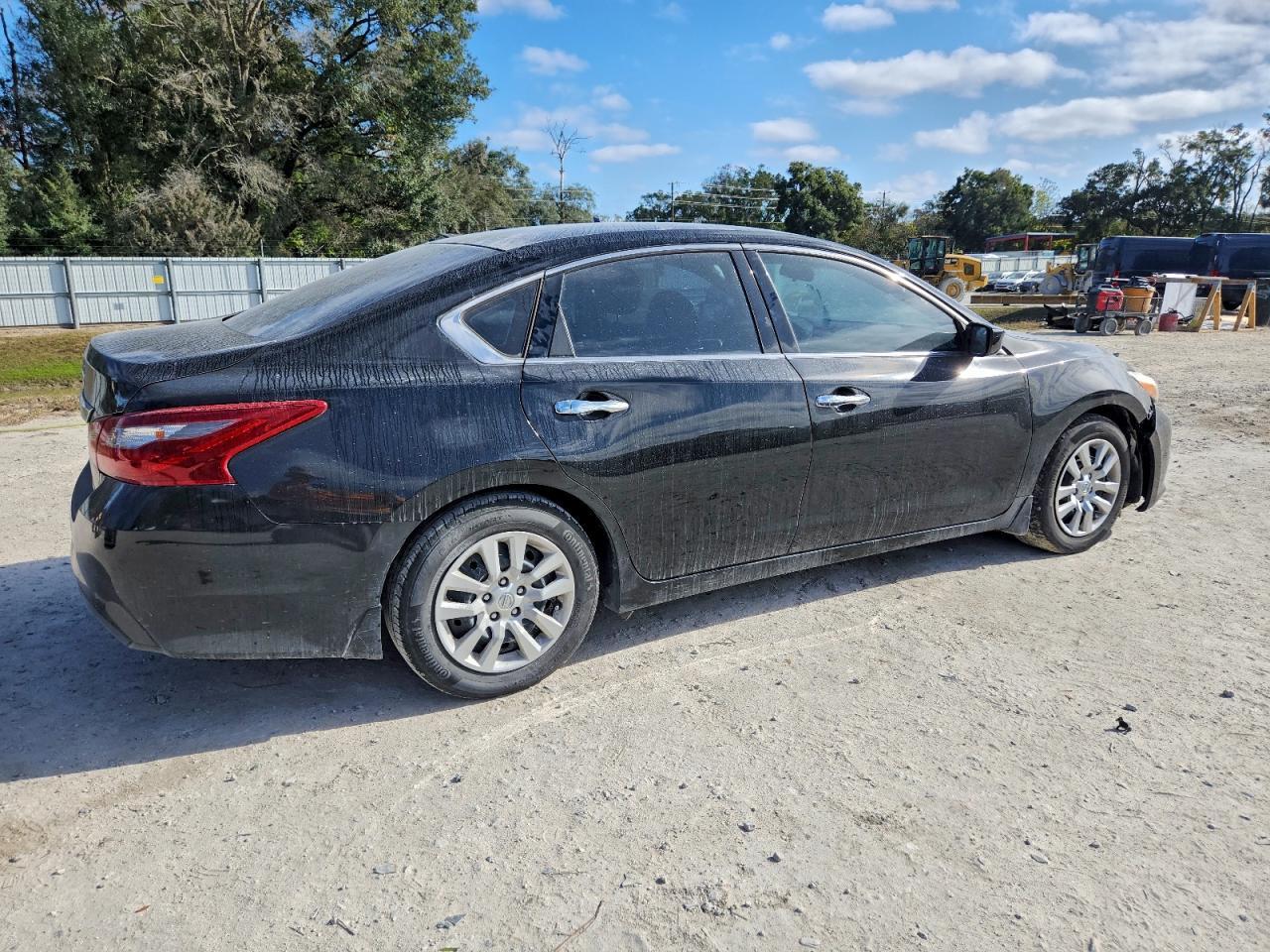 2018 Nissan Altima 2.5 - Фото 3