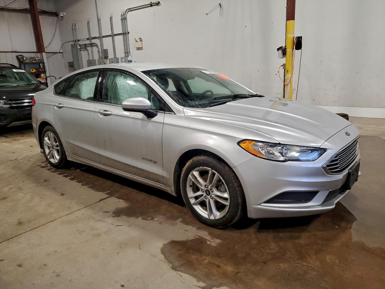 2018 Ford Fusion S Hybrid - Image 4