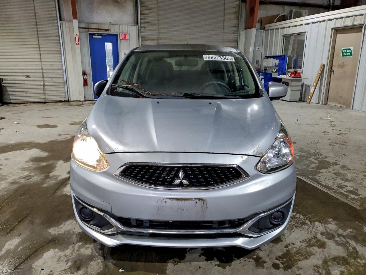 2017 Mitsubishi Mirage Es - Image 5