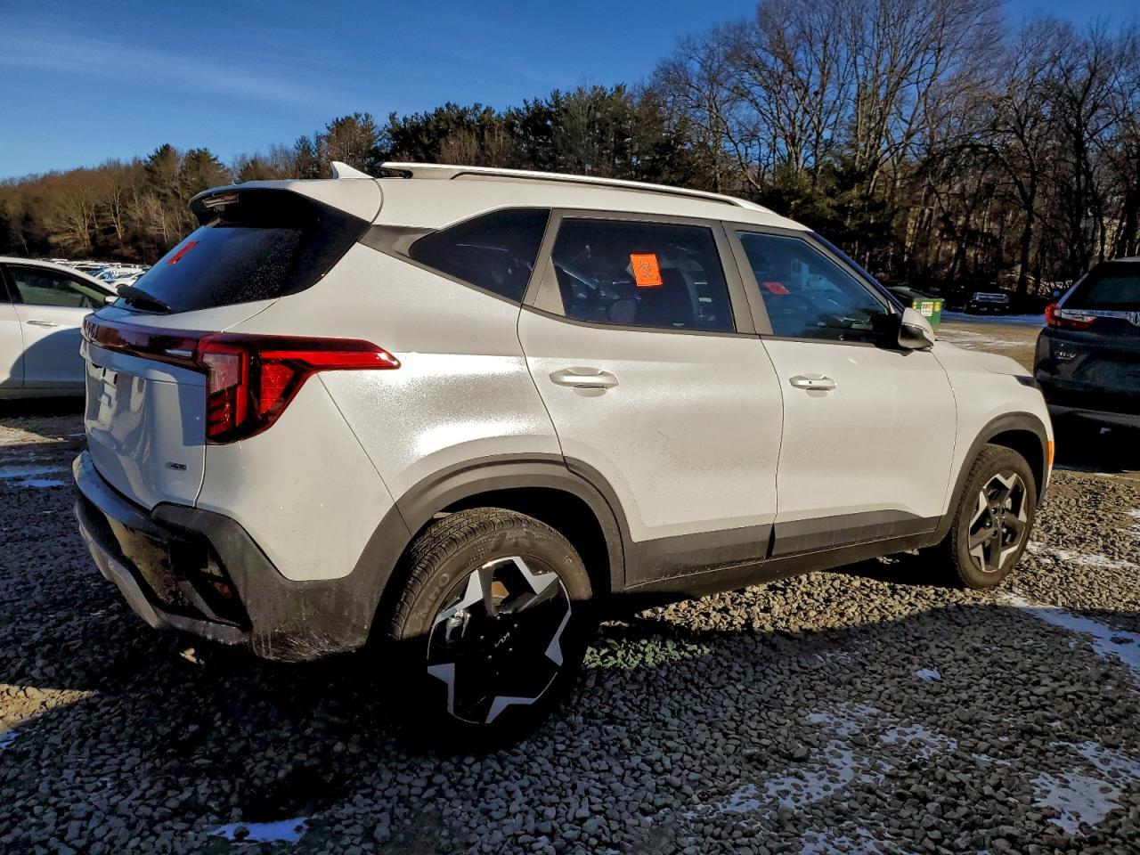 2025 Kia Seltos S - Фото 3