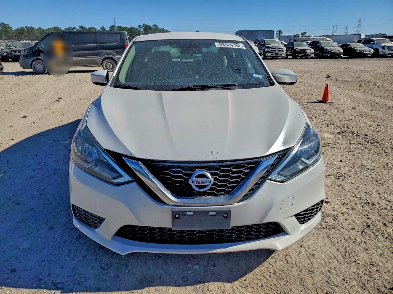 2017 Nissan Sentra S - Фото 5