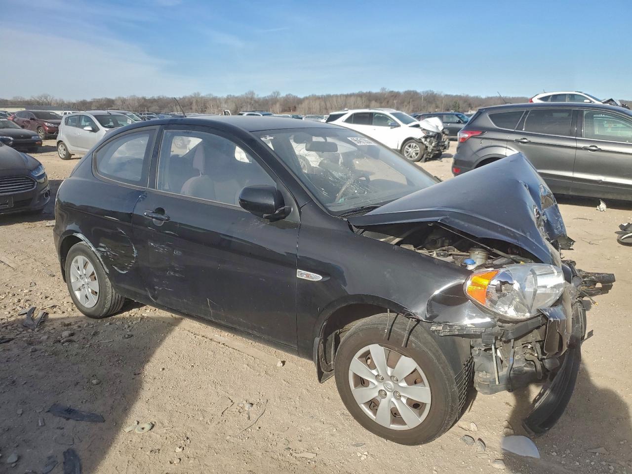 2010 Hyundai Accent Blue - Image 4