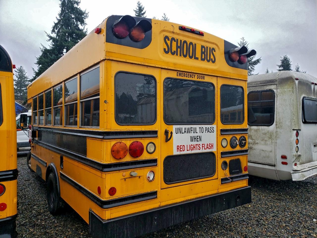 2005 Ford E450 School Bus - Фото 3