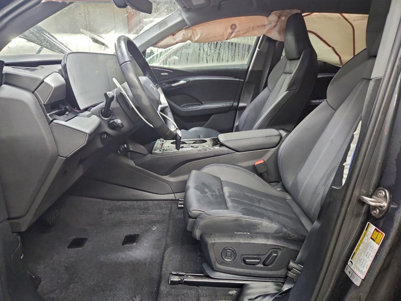 2025 Audi Q6 E-Tron Prestige - Фото 7