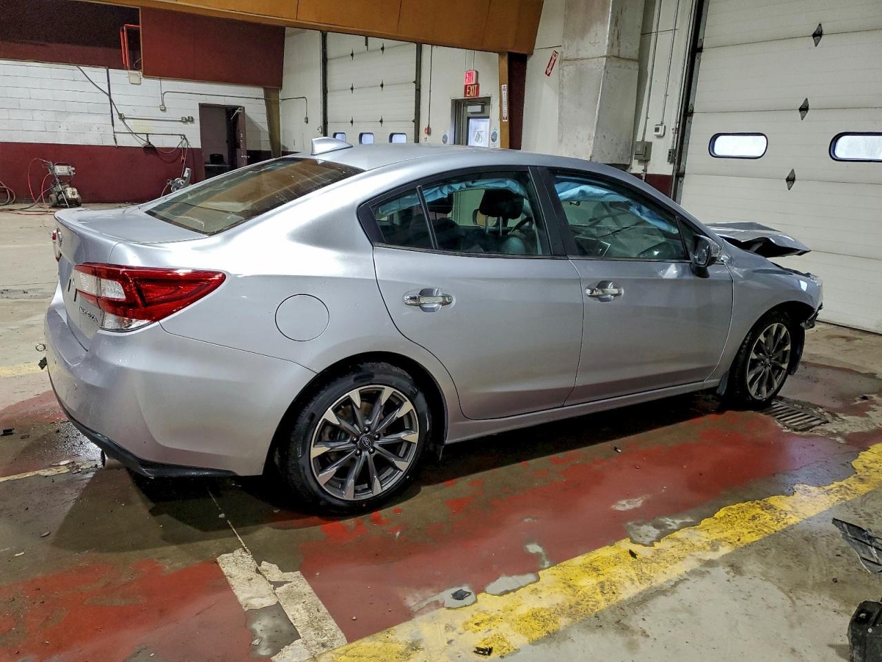 2020 Subaru Impreza Limited - Фото 3