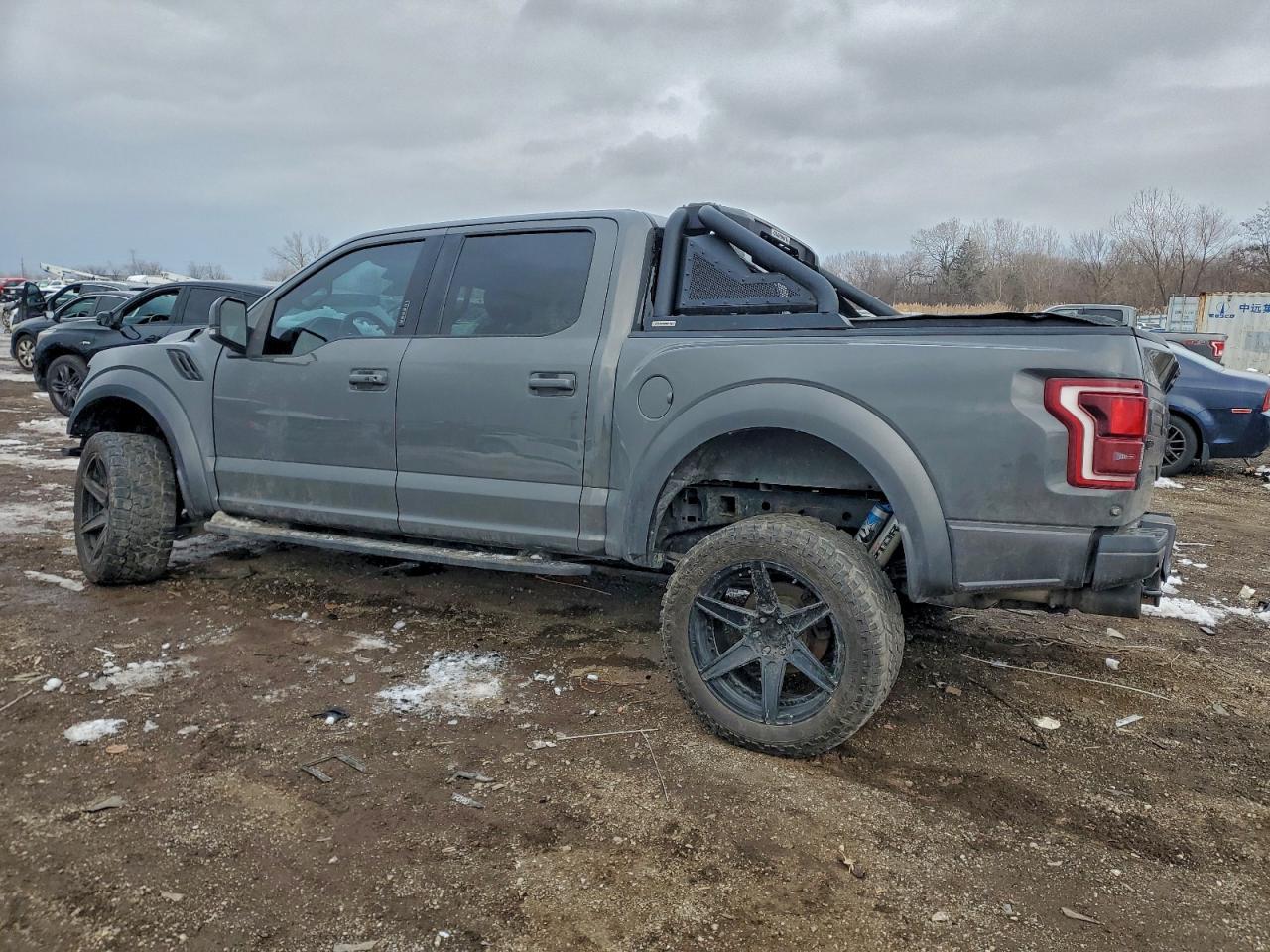 2018 Ford F150 Raptor - Фото 2