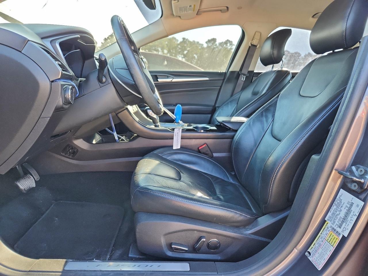 2013 Ford Fusion Titanium Hev - Image 7