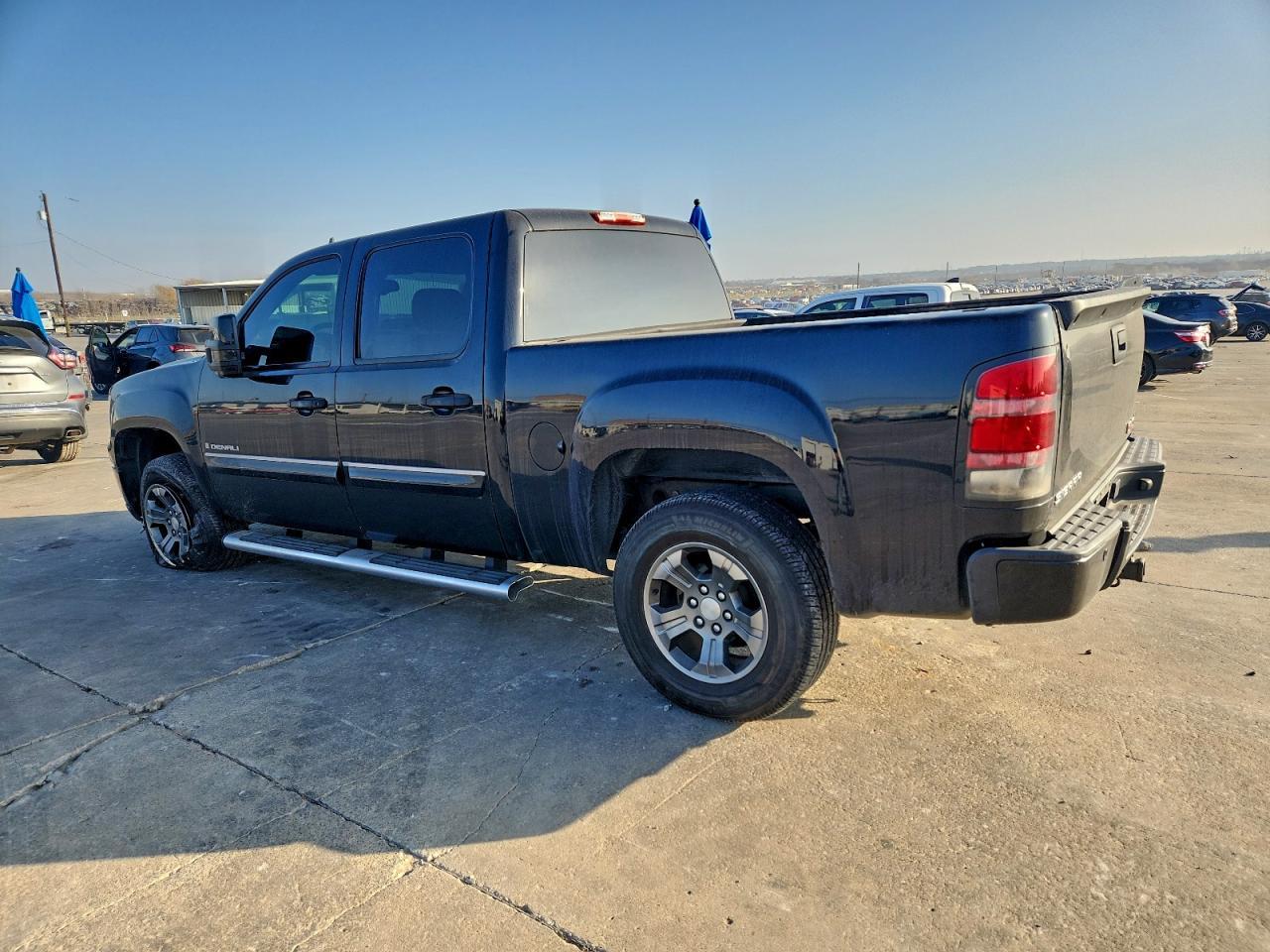2007 GMC Sierra Den - Фото 2