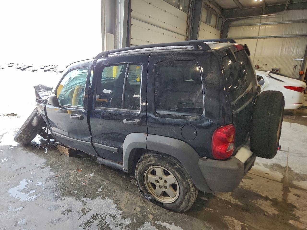 2006 Jeep Liberty Sport - Фото 2