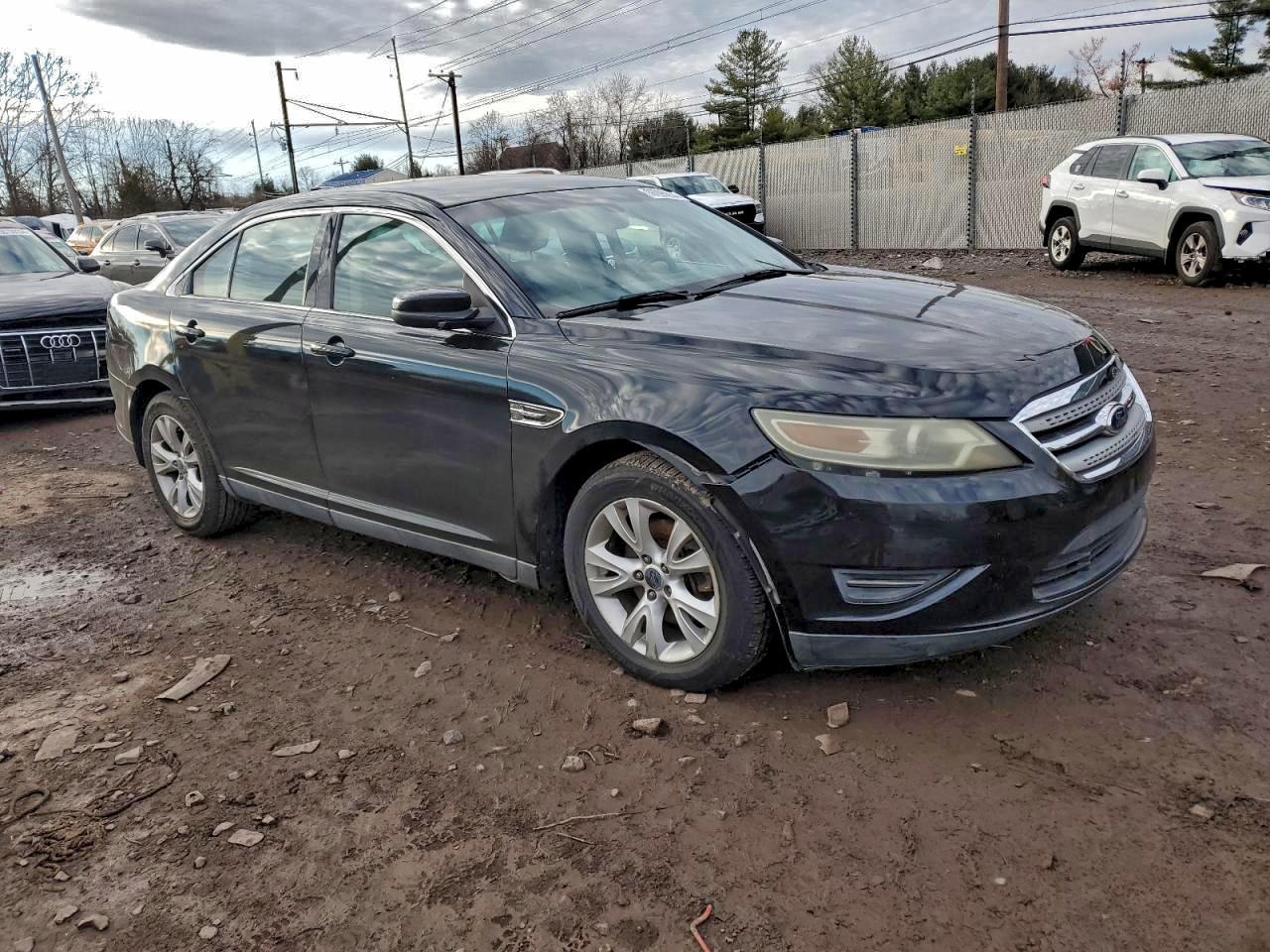 2011 Ford Taurus Sel - Фото 4