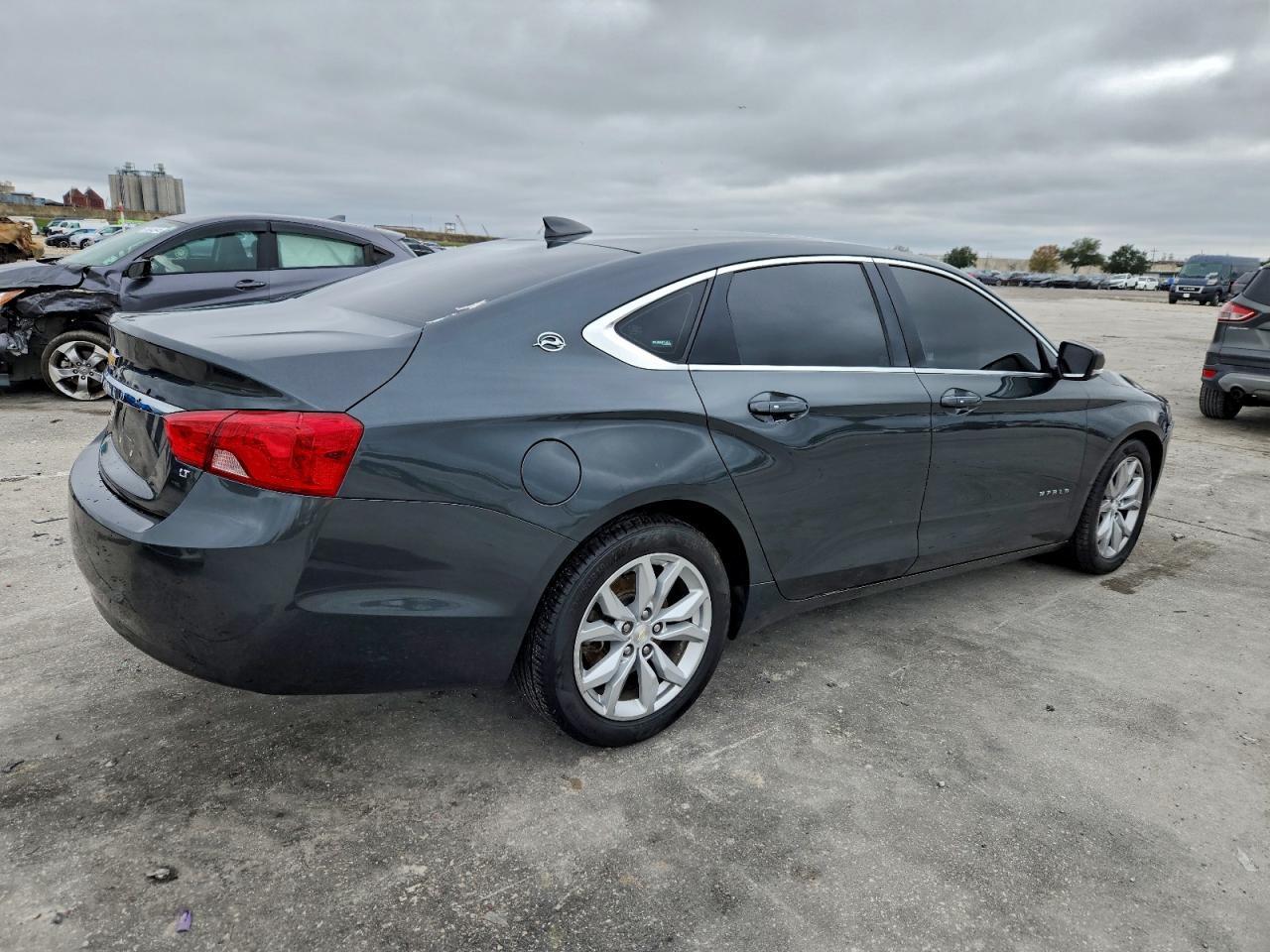 2019 Chevrolet Impala Lt - Фото 3