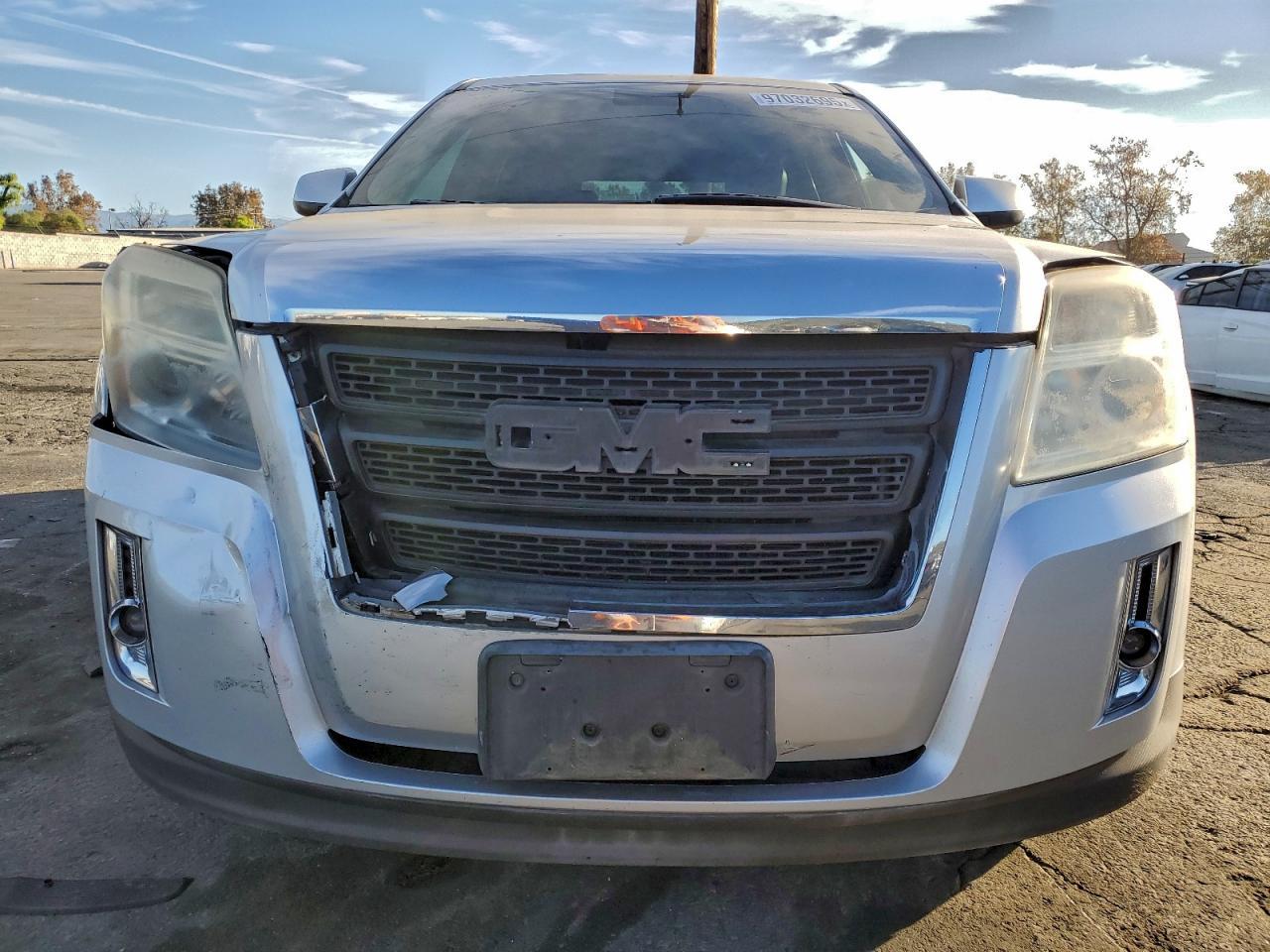 2012 GMC Terrain Slt - Image 5