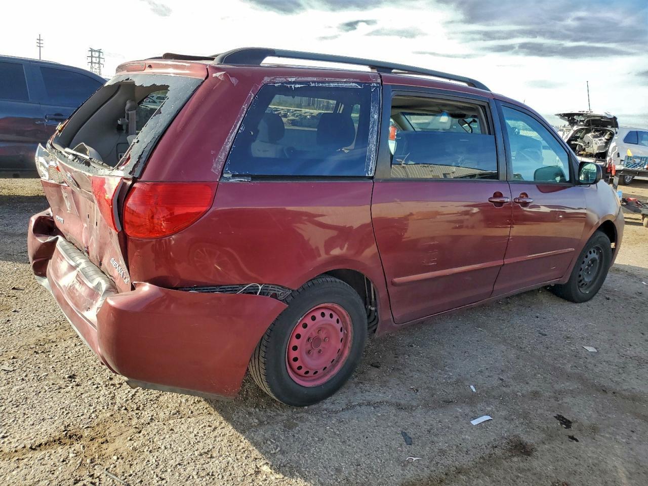 2007 Toyota Sienna - Фото 3