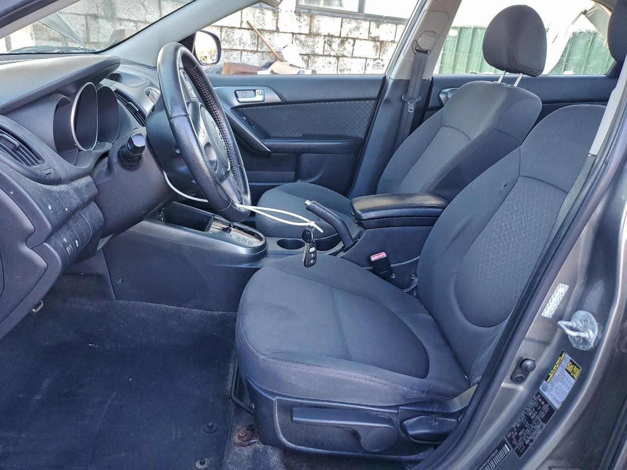 2010 Kia Forte Sx - Image 7