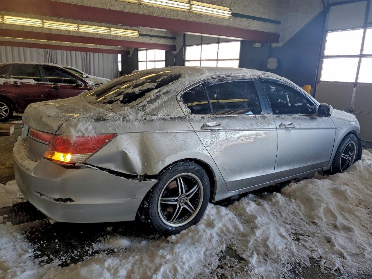 2011 Honda Accord Lx - Фото 3