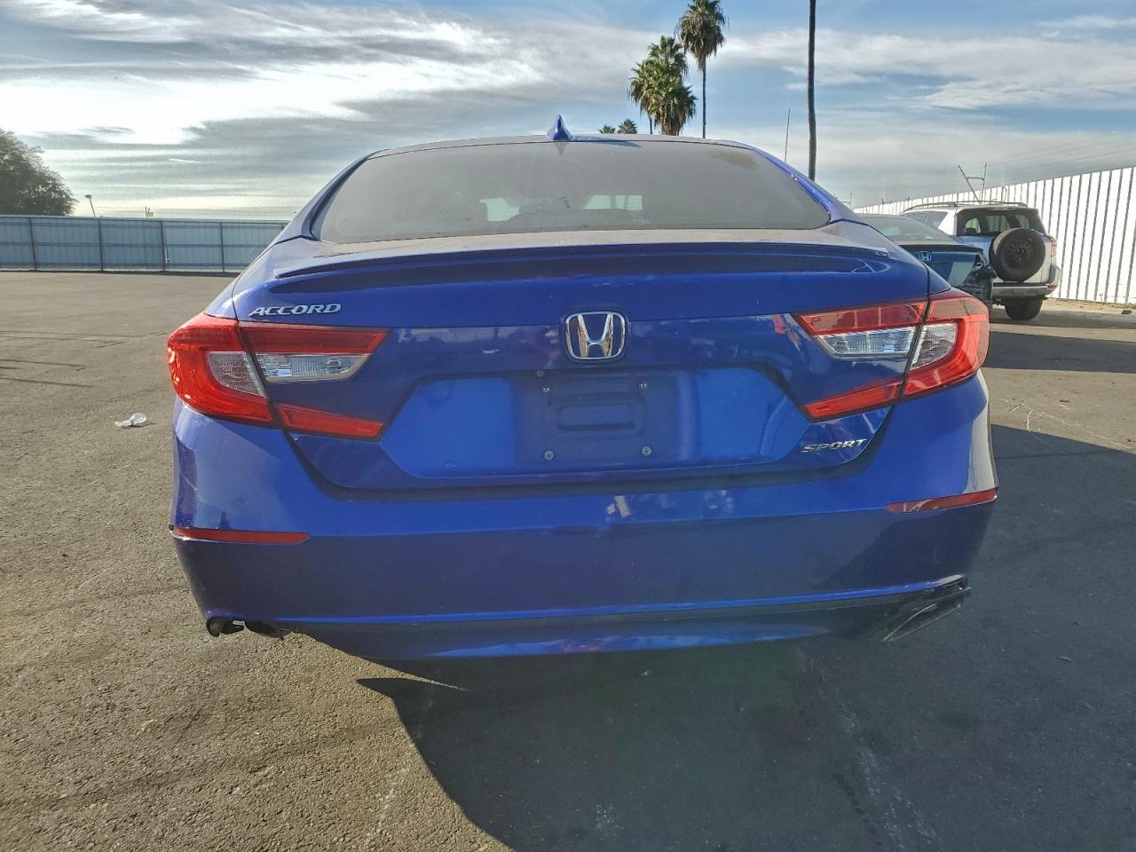 2018 Honda Accord Sport - Image 6