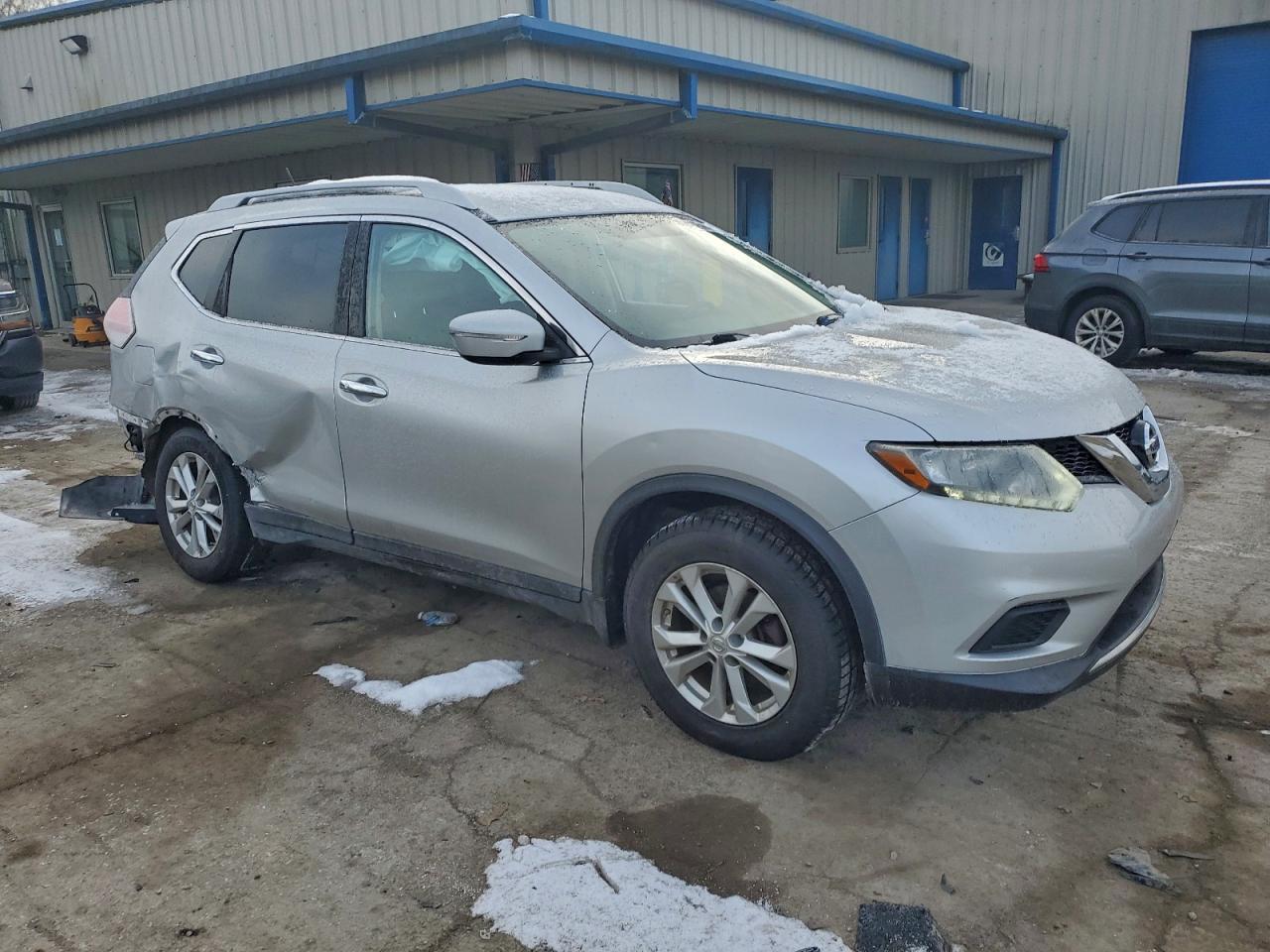 2015 Nissan Rogue S - Фото 4