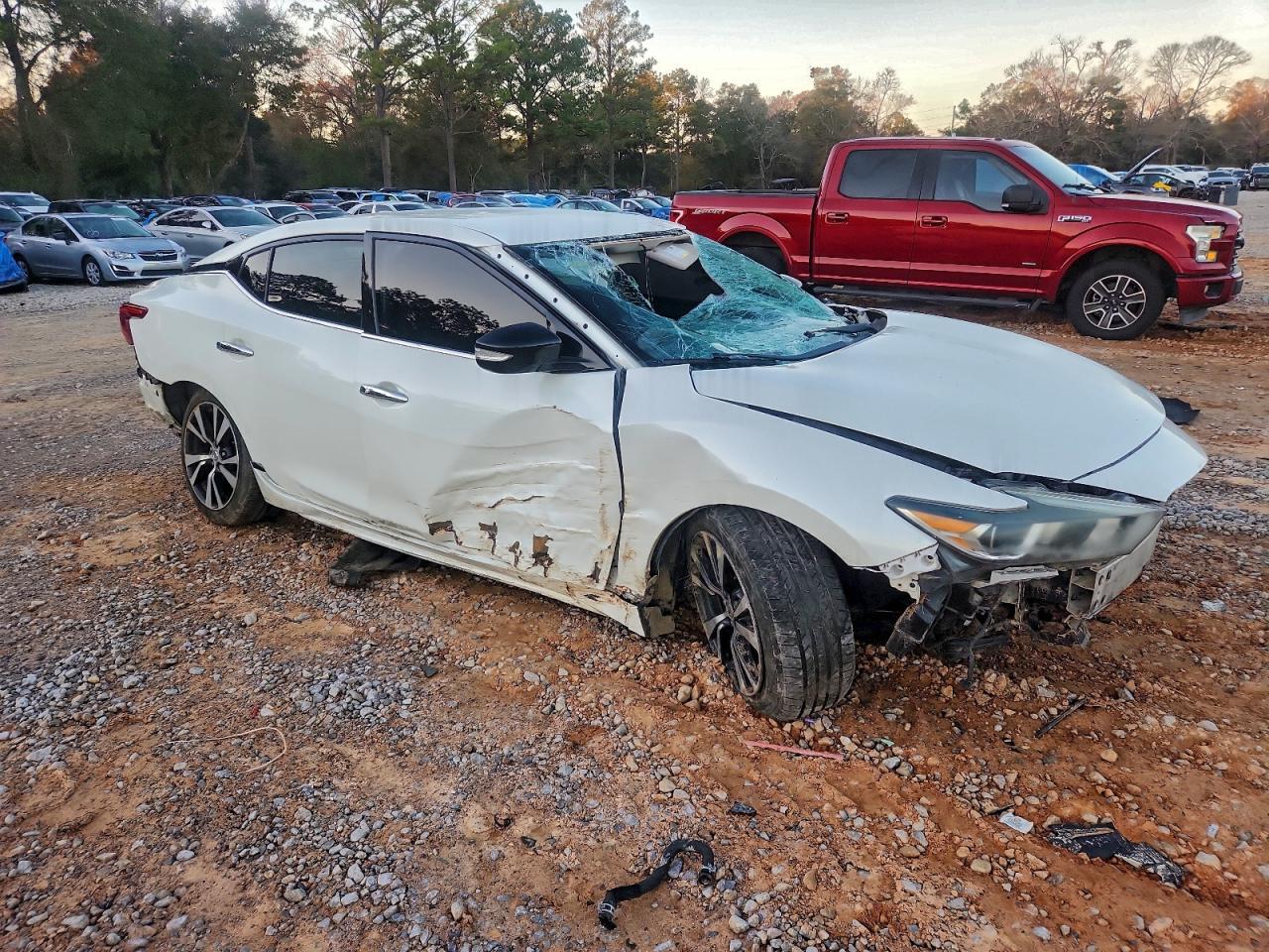 2017 Nissan Maxima 3.5S - Image 4