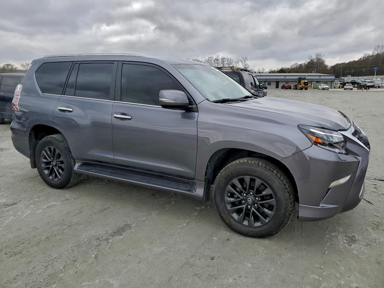 2021 Lexus Gx 460 Premium - Image 4