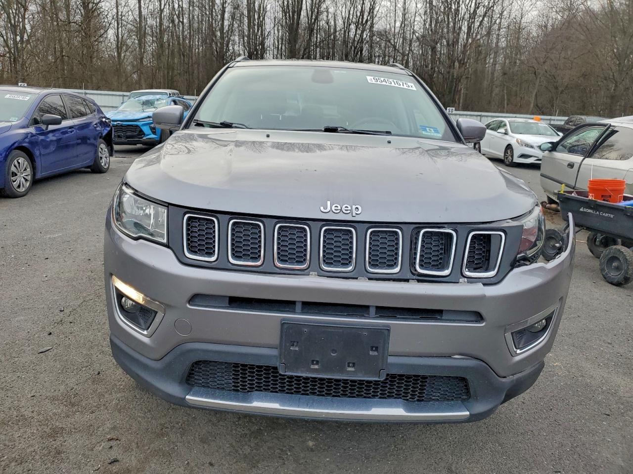 2018 Jeep Compass Limited - Image 5