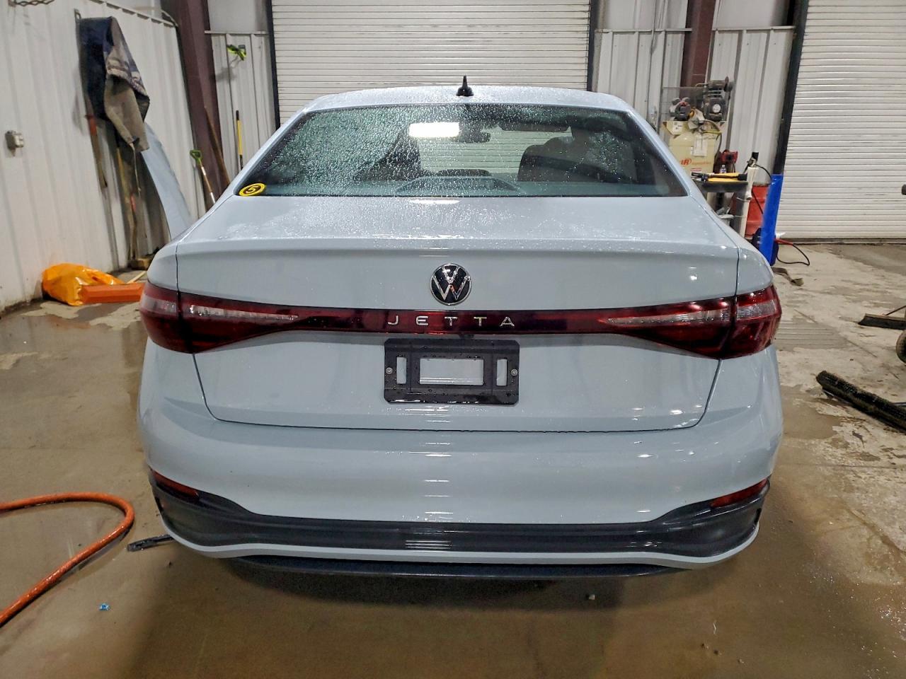 2025 Volkswagen Jetta Sport - Фото 6