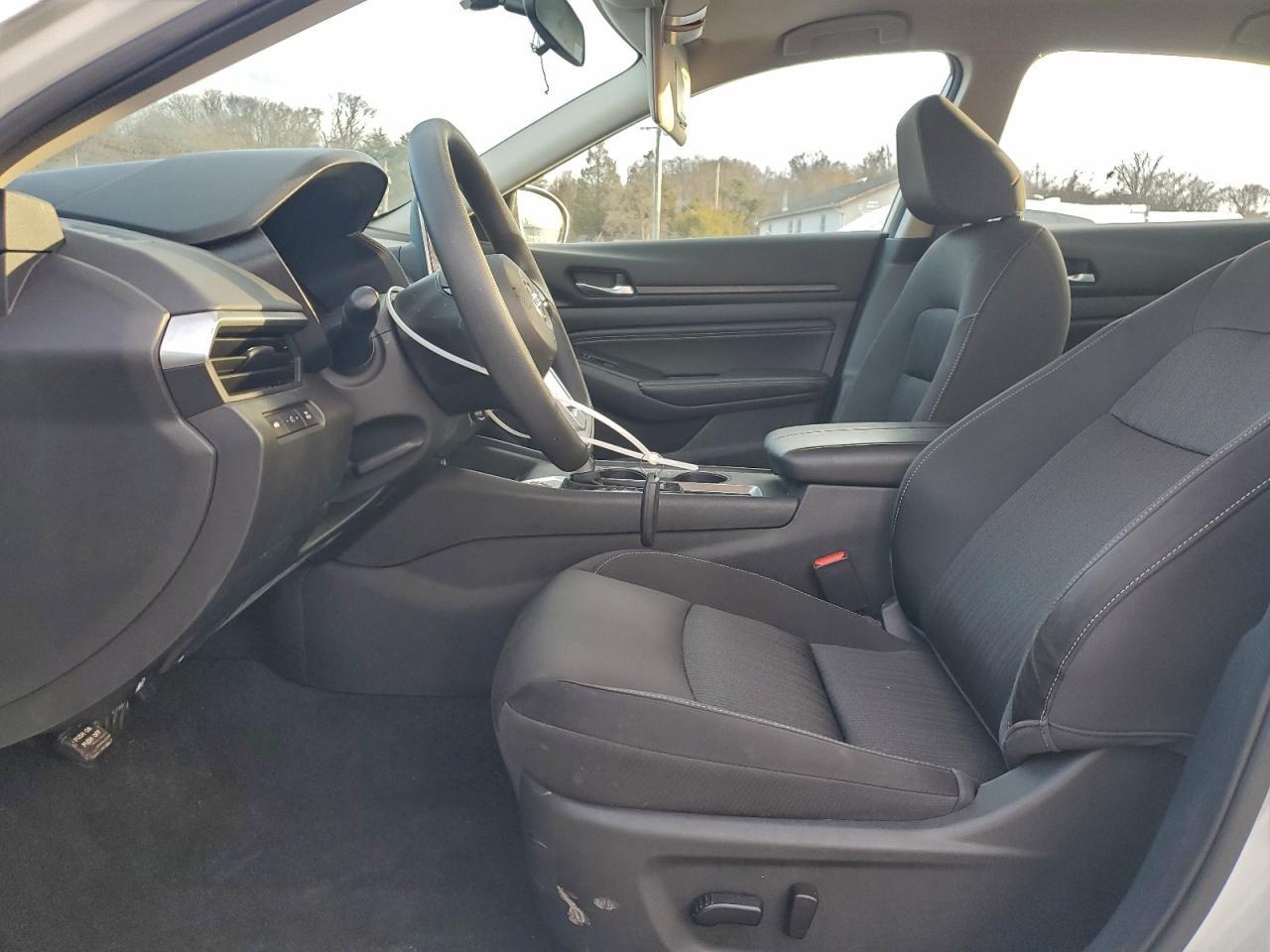 2019 Nissan Altima S - Фото 7