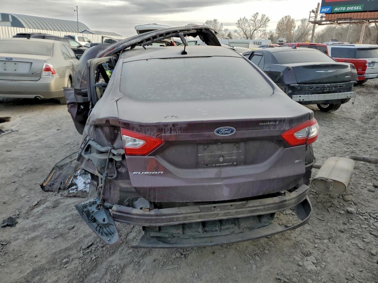 2013 Ford Fusion Se - Фото 6