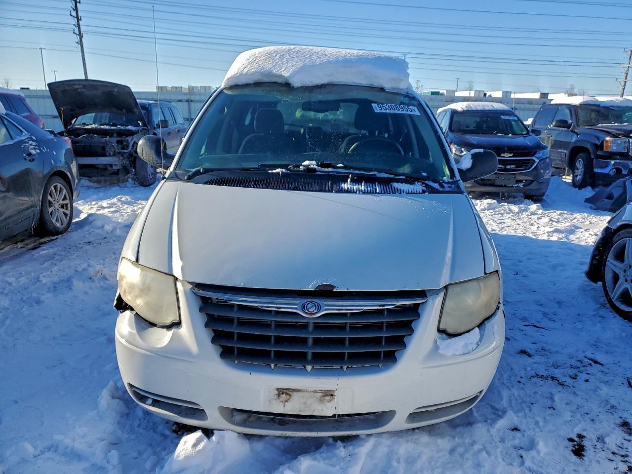 2005 Chrysler Town & Country Touring - Фото 5