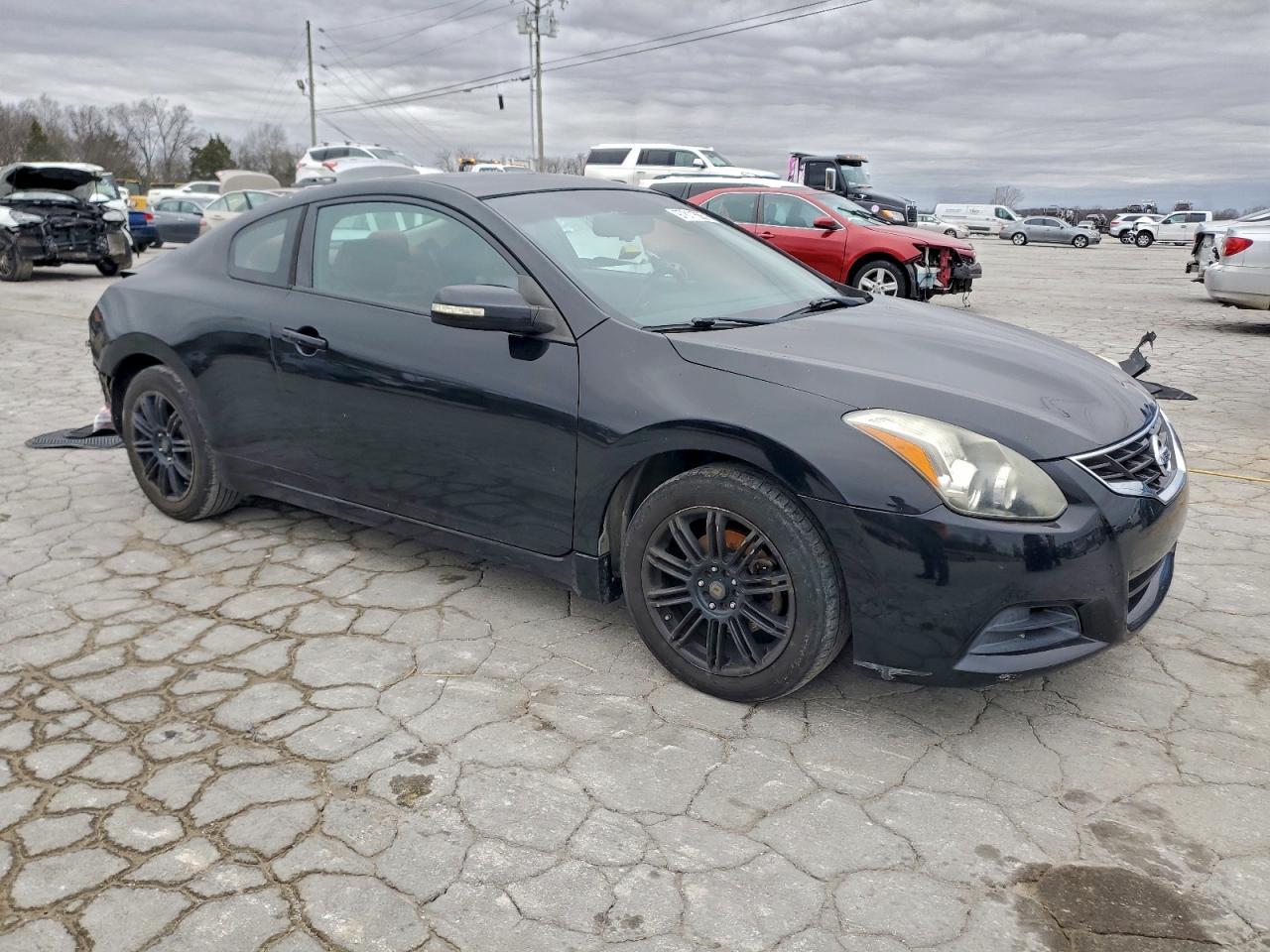 2013 Nissan Altima S - Фото 4