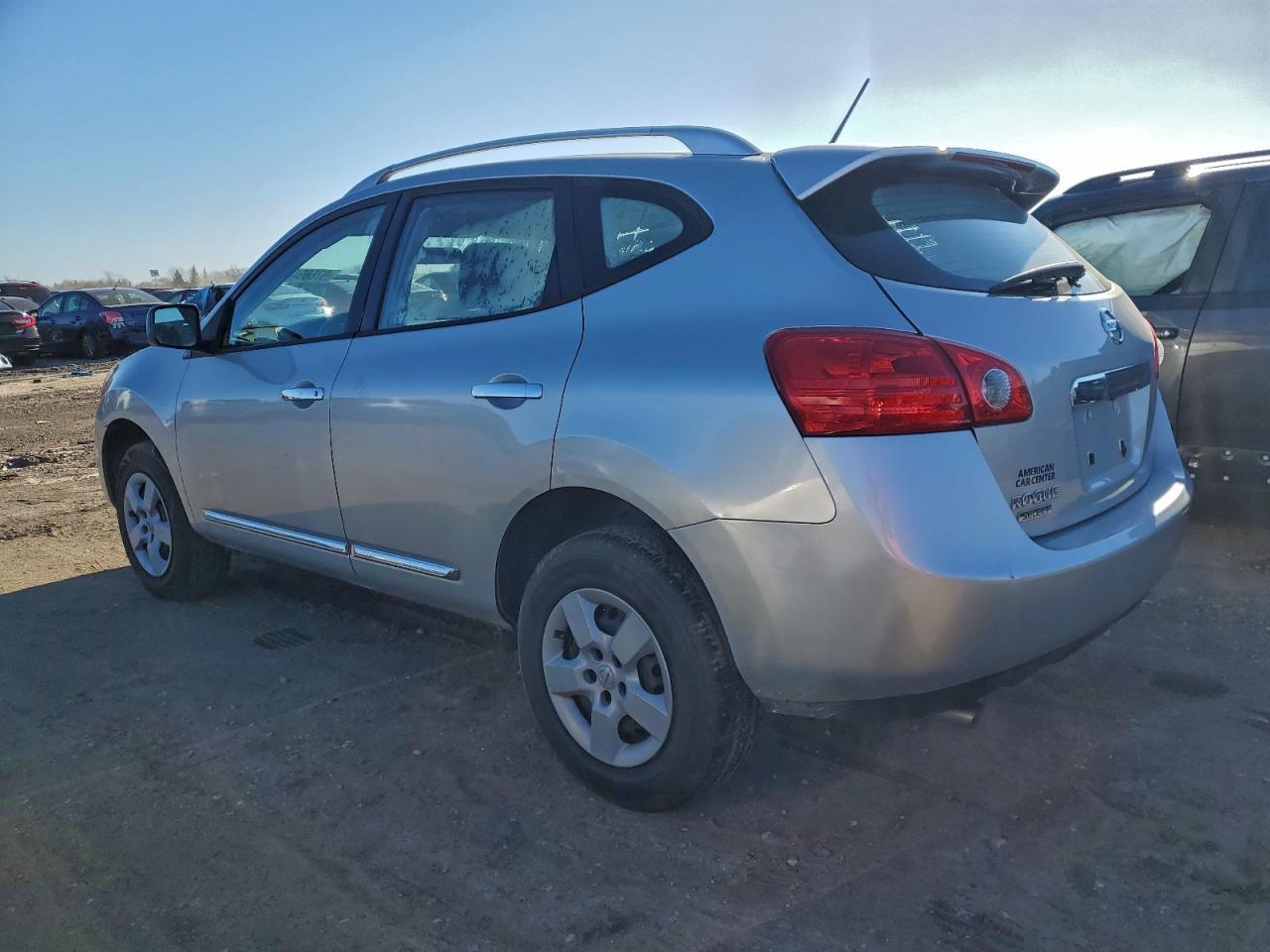 2015 Nissan Rogue Select S - Image 2