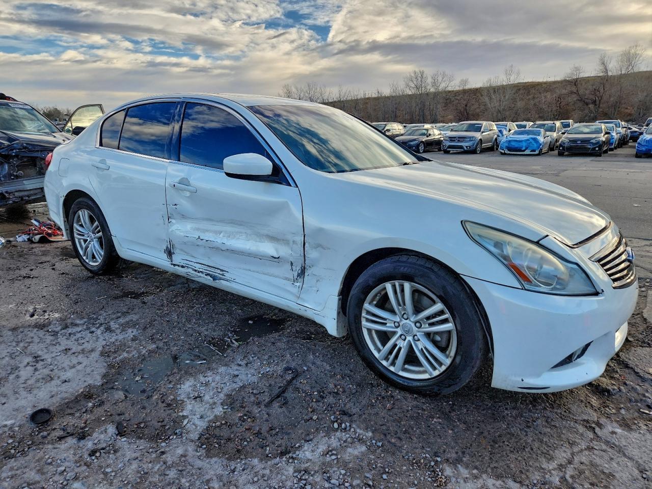 2011 Infiniti G37 - Image 4