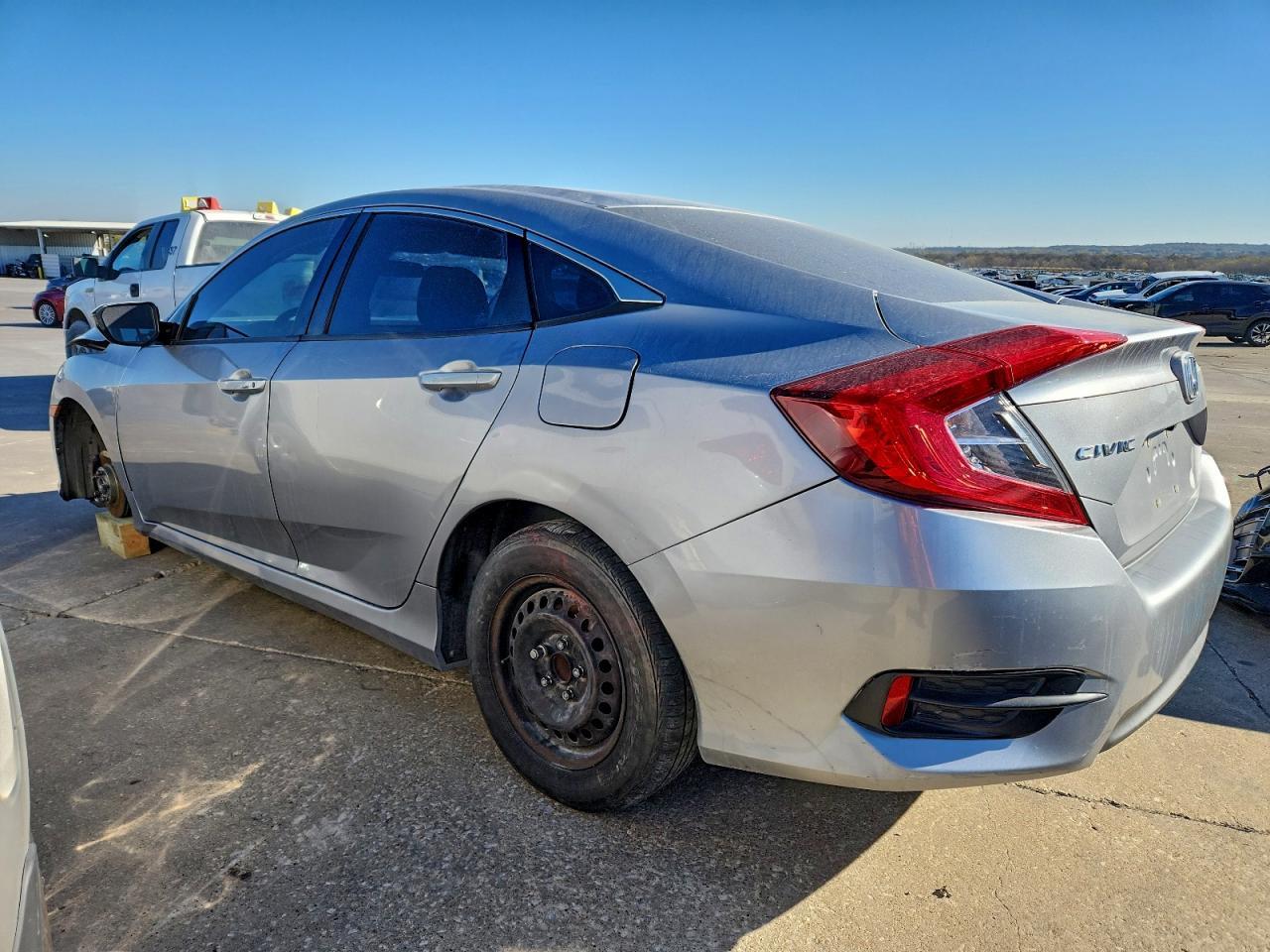 2017 Honda Civic Lx - Фото 2