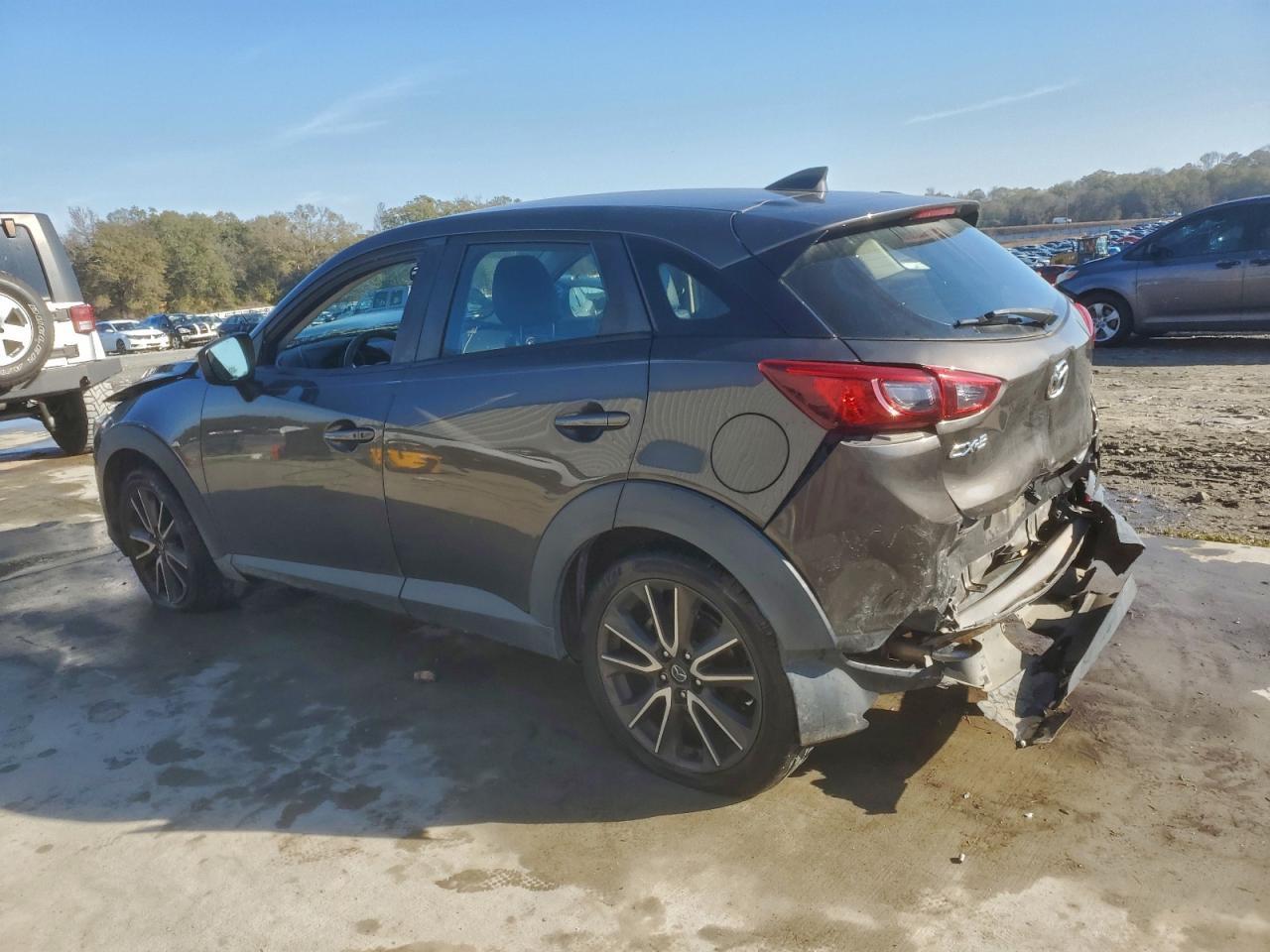 2017 Mazda Cx-3 Touring - Image 2