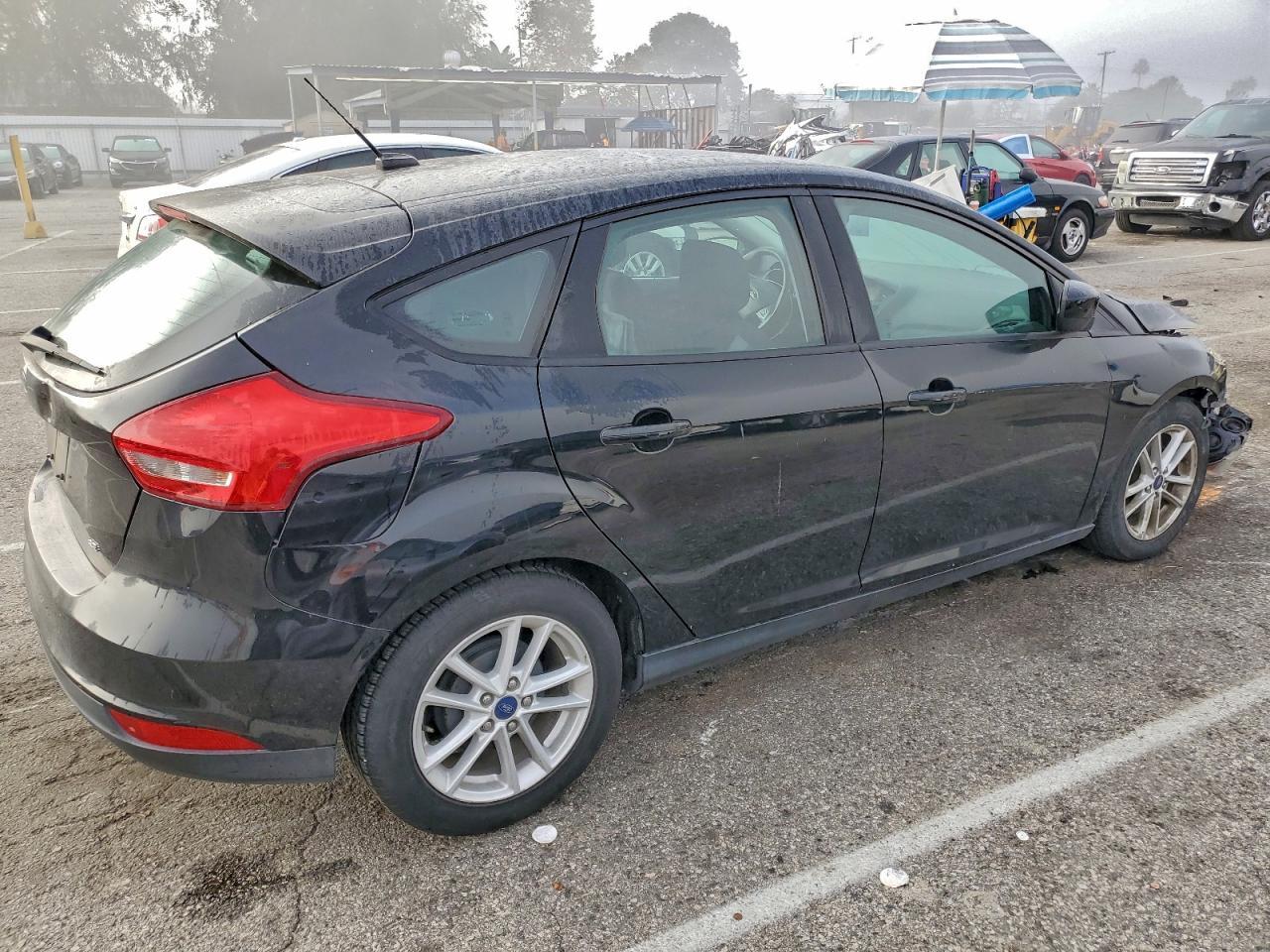 2018 Ford Focus Se - Image 3