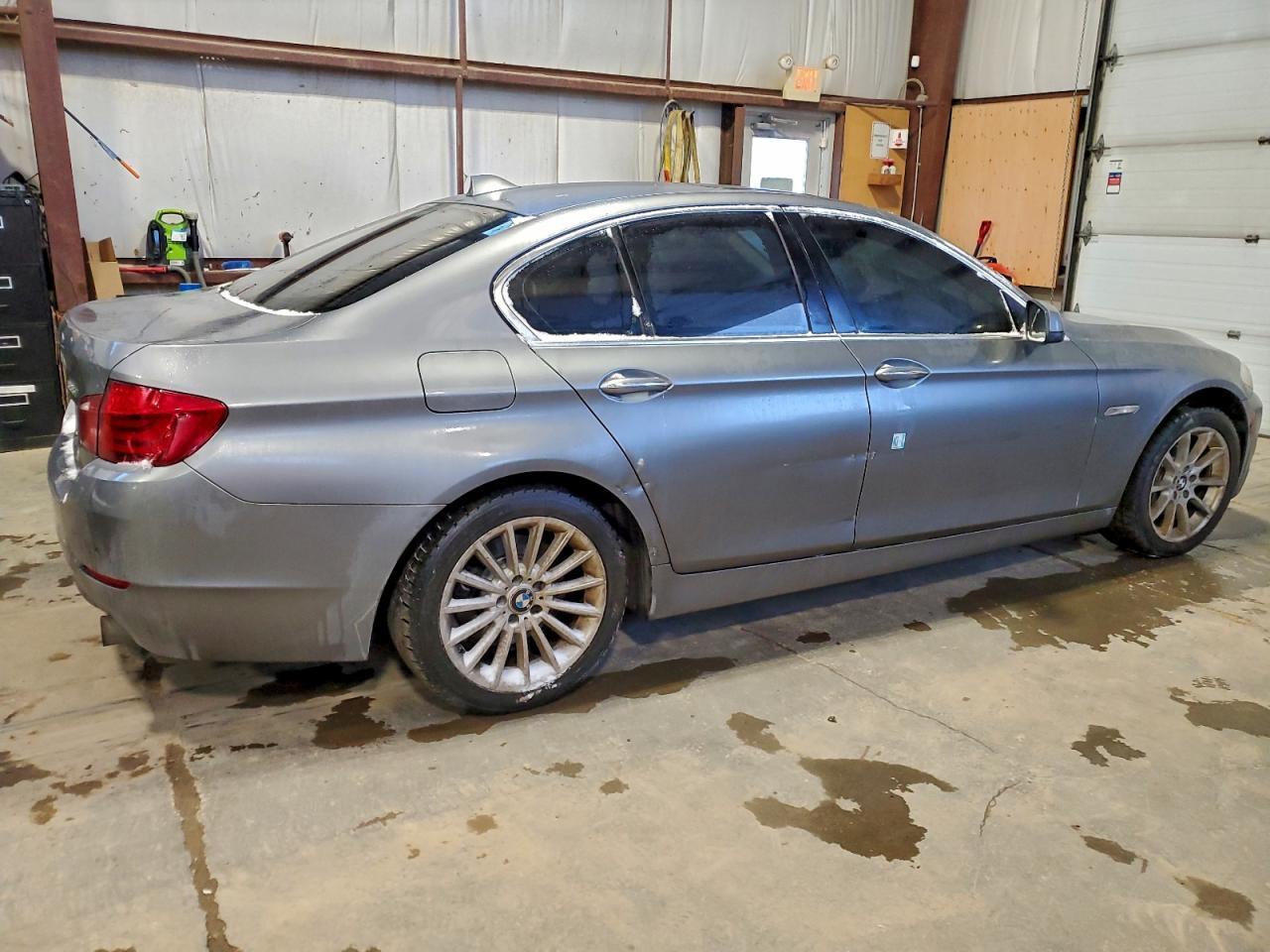 2013 BMW 535 Xi - Фото 3