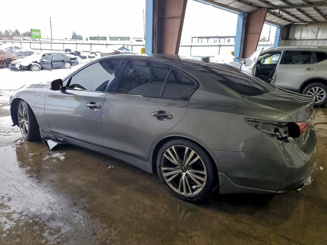 2018 Infiniti Q50 Luxe - Фото 2