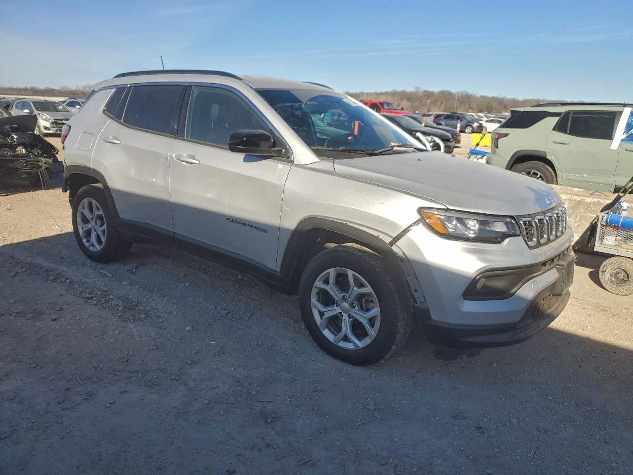 2024 Jeep Compass Latitude - Фото 4