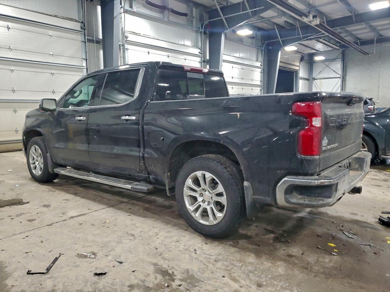 2022 Chevrolet Silverado K1500 Ltz - Фото 2