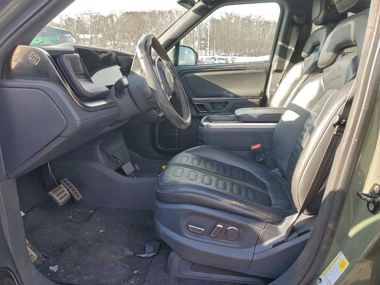 2022 Rivian R1T Launch Edition - Фото 7