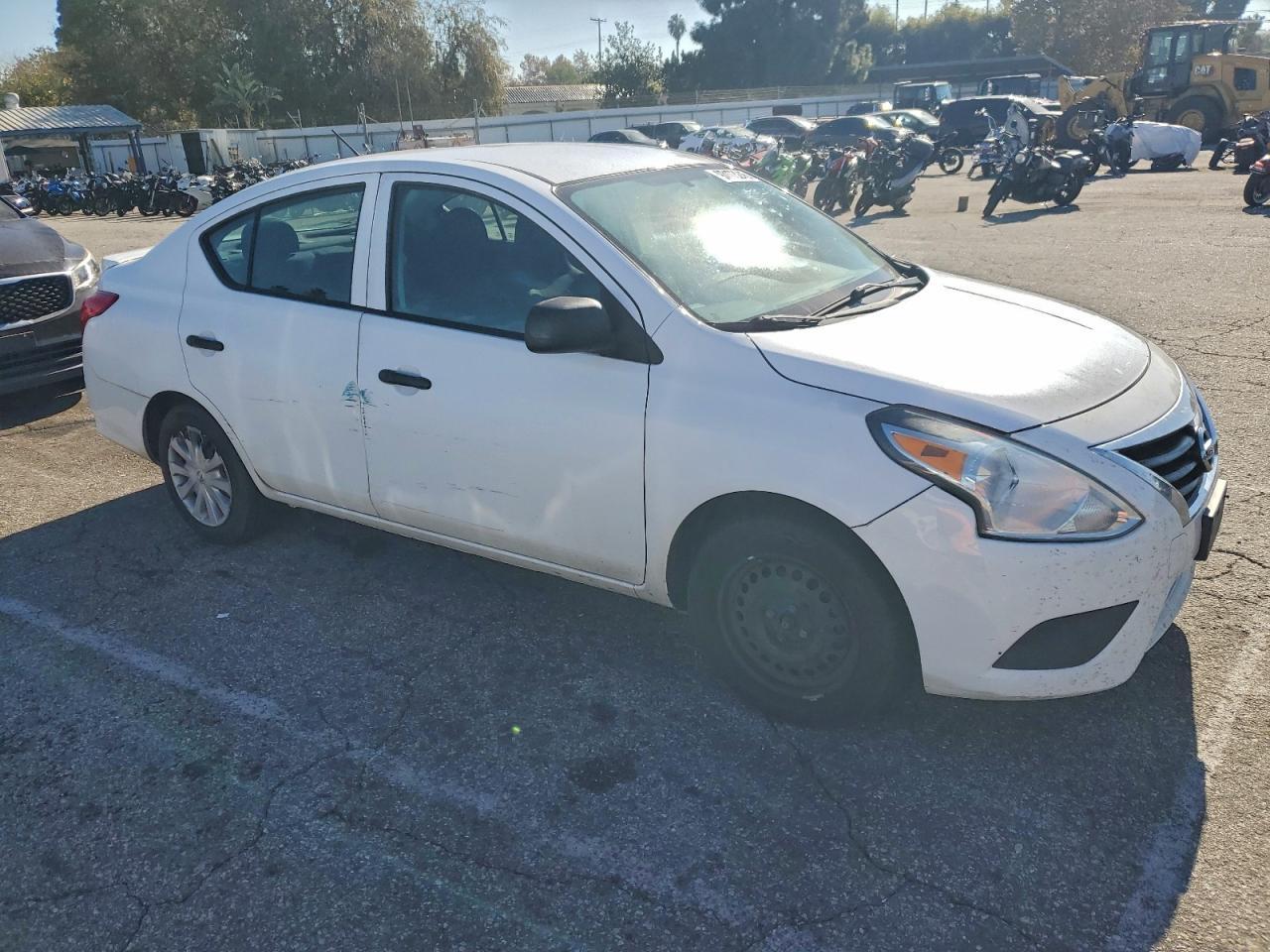 2015 Niss Versa S - Фото 4