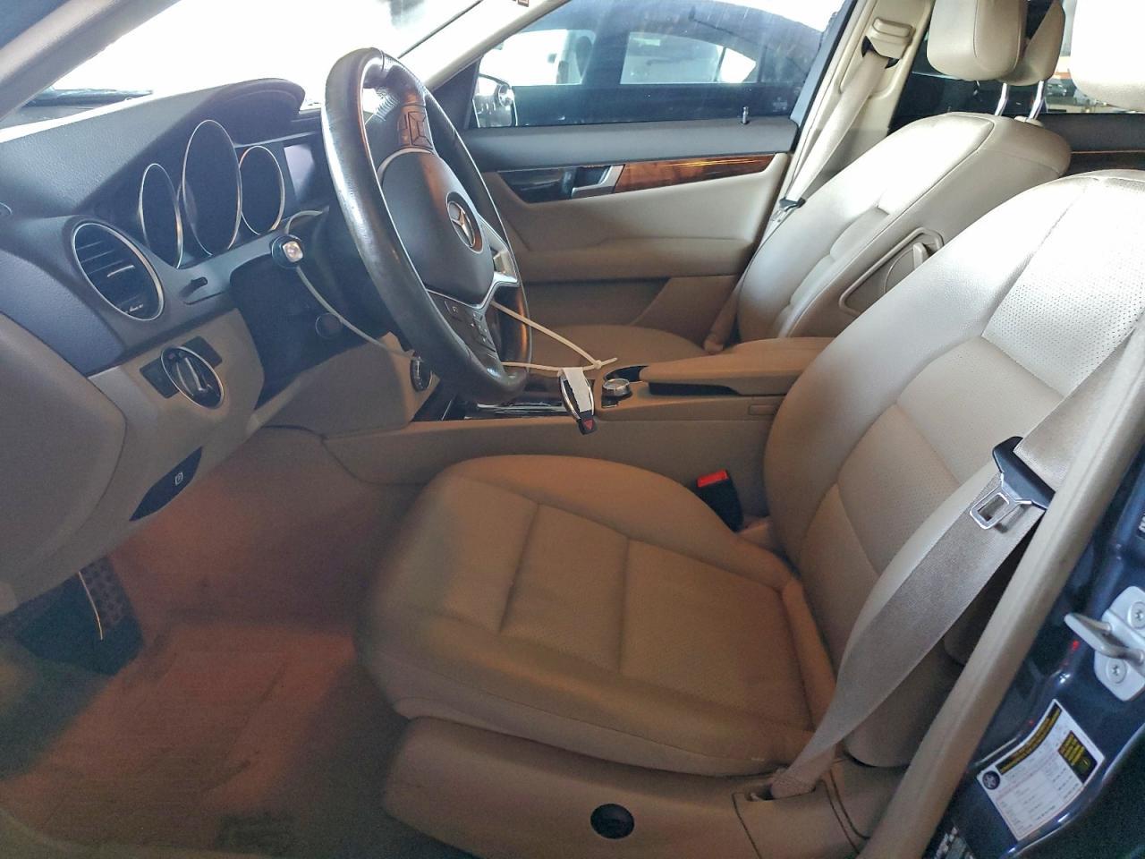 2014 Mercedes-Benz C 300 4Matic - Фото 7