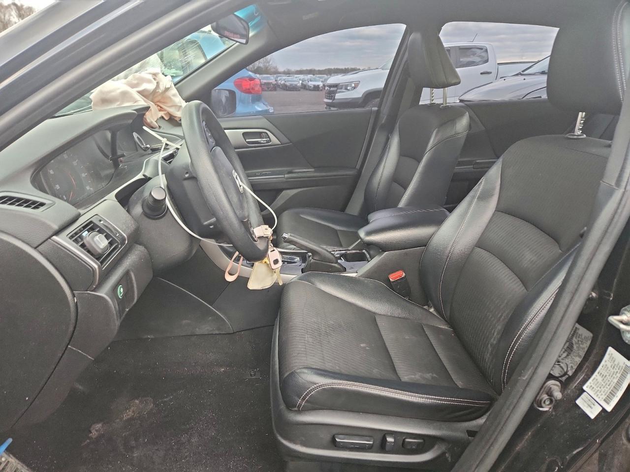 2017 Honda Accord Sport - Image 7