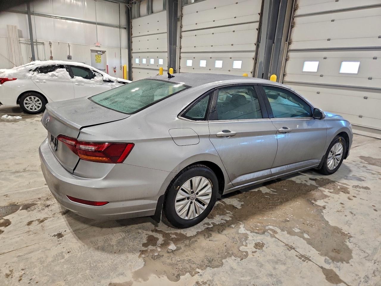 2019 Volkswagen Jetta S - Фото 3