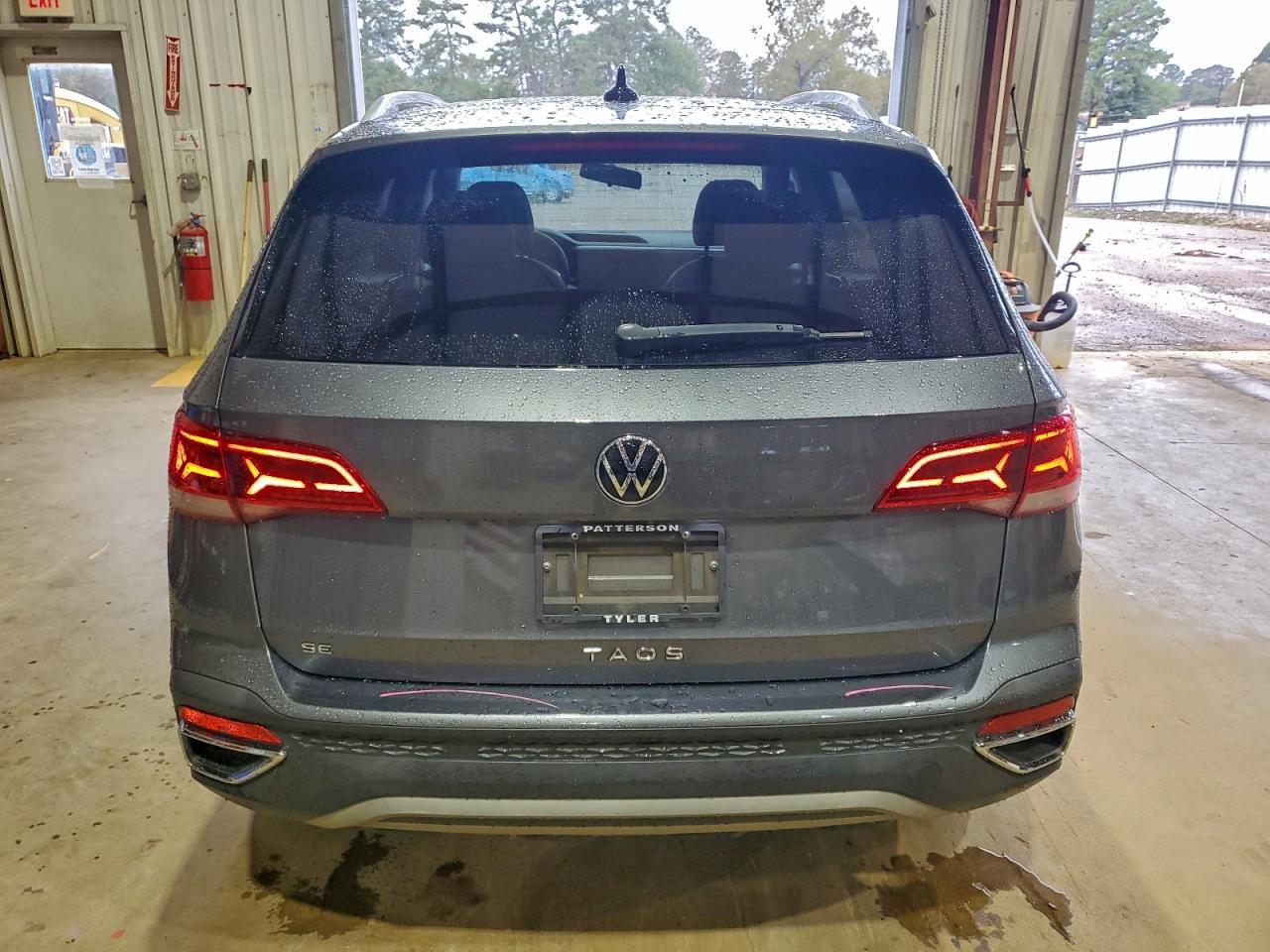 2022 Volkswagen Taos Se - Image 6