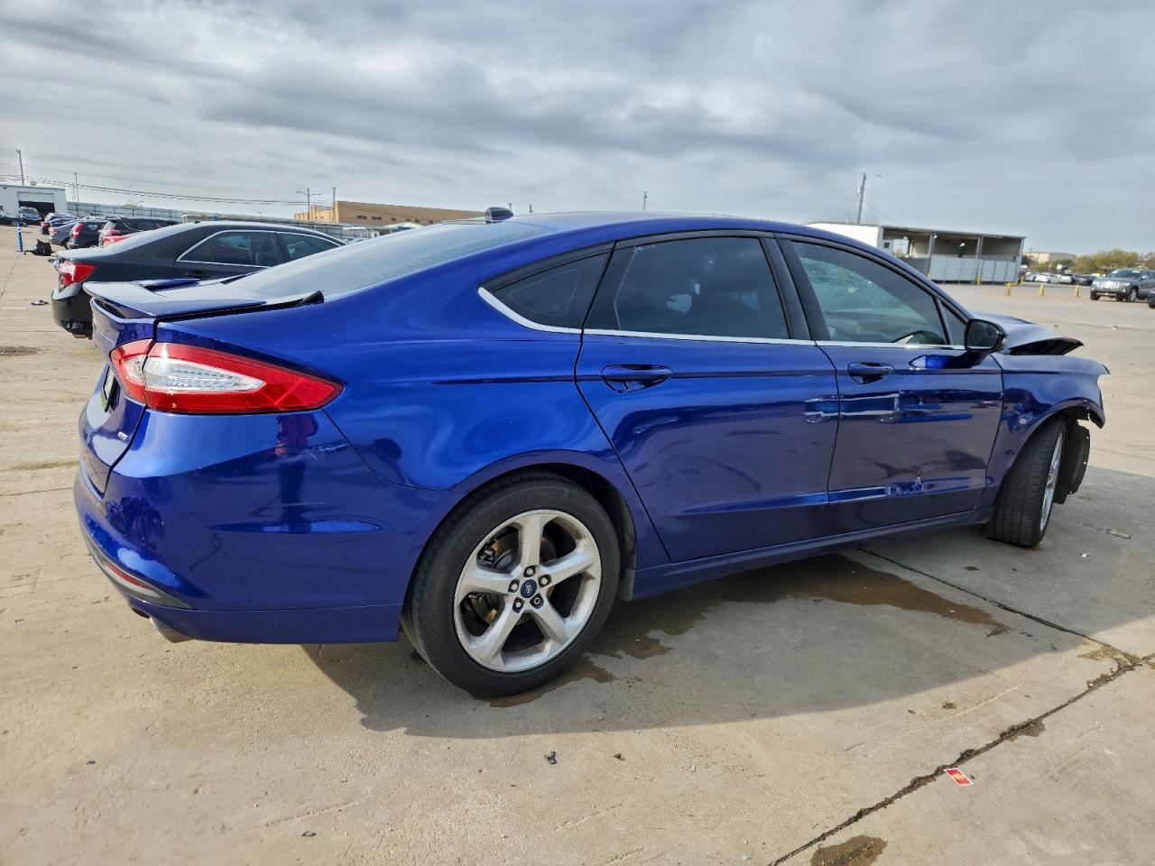 2016 Ford Fusion Se - Фото 3
